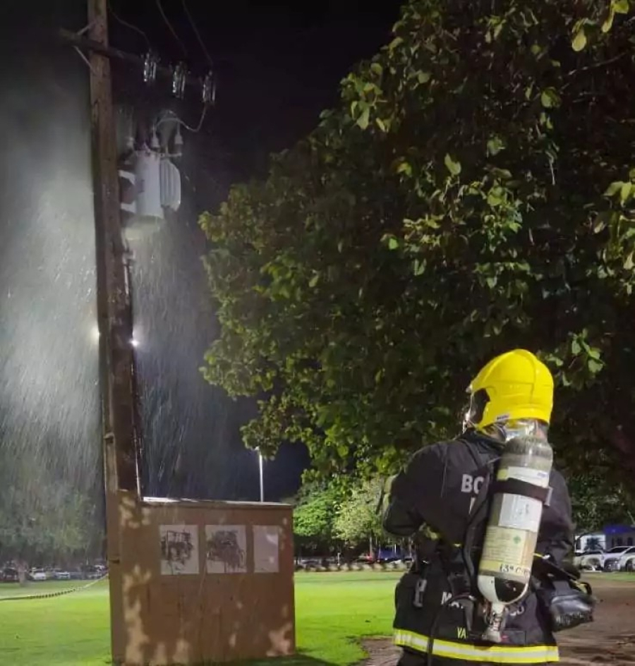  VÍDEO: Incêndio em transformador mobiliza Corpo de Bombeiros em Lucas do Rio Verde
