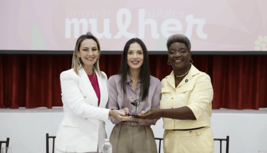 Semana da Mulher na Política reforça protagonismo feminino e homenageia vereadoras em Lucas do Rio Verde